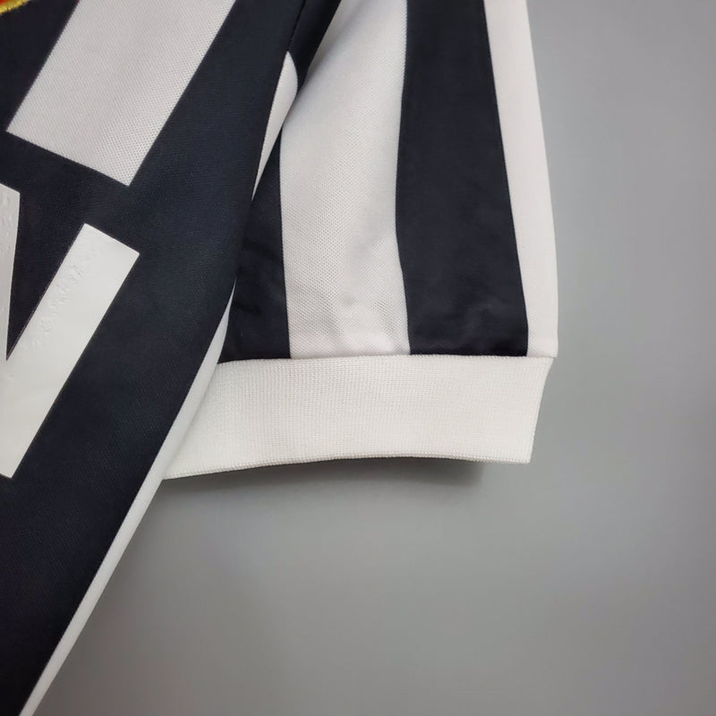 Camisa Juventus Titular 84/85 - Versão Retrô