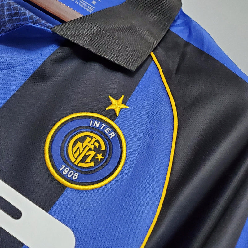 Camisa Retrô Inter de Milão 2001/02 Home