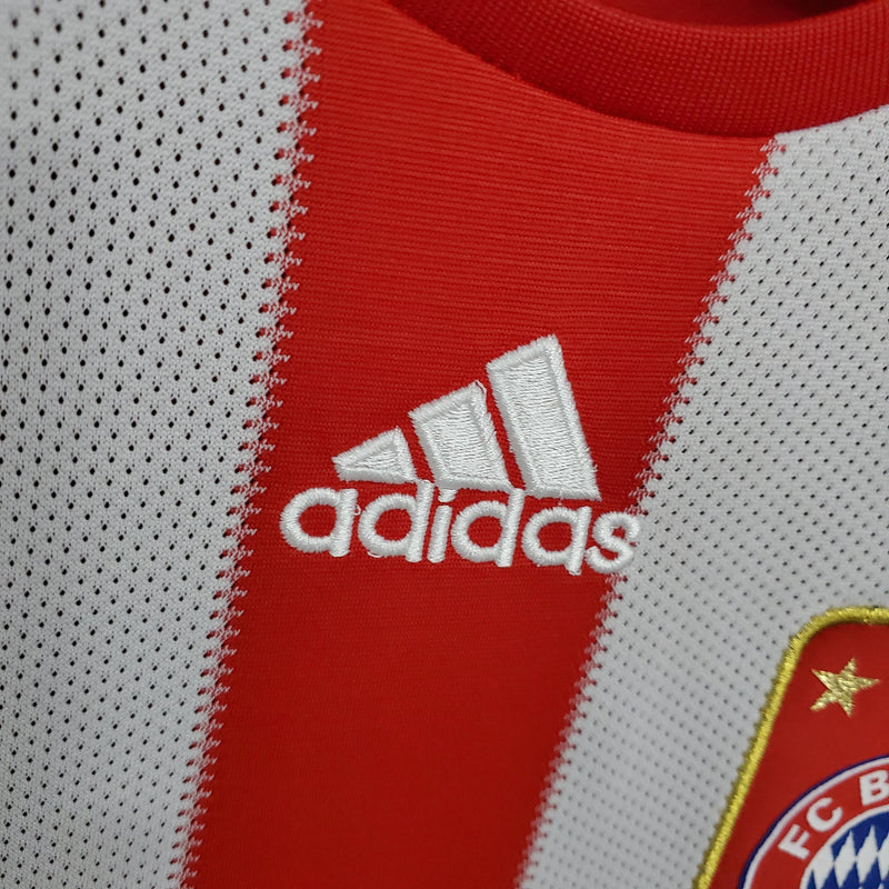 Camisa Retrô Bayern de Munique 2010/11 Home