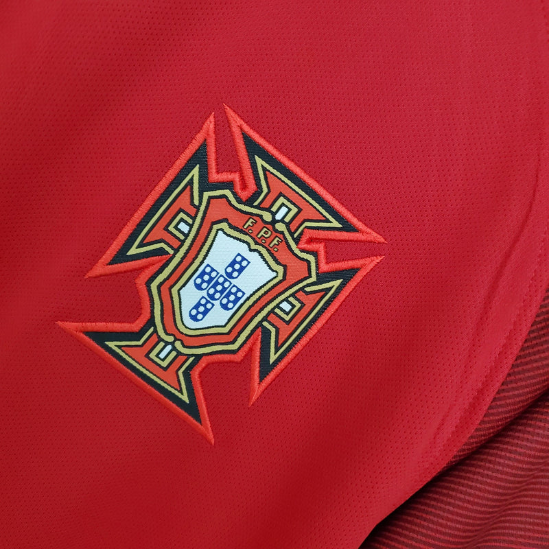 Camisa Retrô Seleção Portugal 2016/16 Home